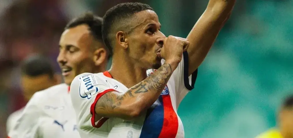 Seleção FI da 9ª rodada do Brasileirão tem Neymar e destaques do Bahia 2 Luciano Juba comemora gol contra o Athletico-PR (Foto: Letícia Martins-Bahia)
