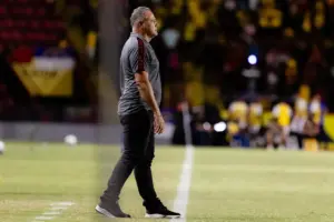 Márcio Goiano é efetivado como técnico do Sport