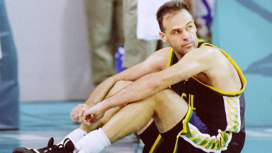 Oscar Schmidt só fez menos pontos que LeBron James