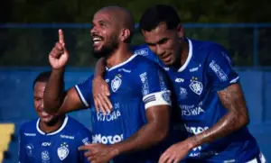 Vitória-ES 3 x 0 Porto-BA - Águia Azul goleia na Série D