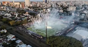 Platense x Corinthians - Onde assistir, escalações e arbitragem