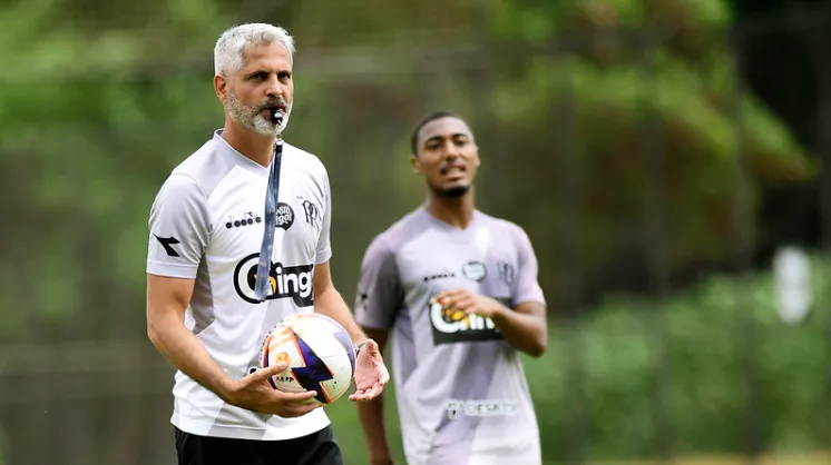 Ponte Preta testa mucancas para encarar o avai