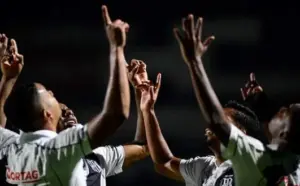 Rodrigo Santana precisa reavaliar seus erros na Ponte Preta