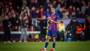 Raphinha contiua em recuperação e Barça pode receber até R$ 44 milhões por lesão
