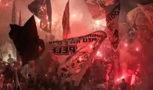 Santos x Atlético-MG - Onde assistir, escalações e arbitragem