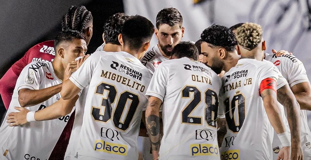 Atletas do Santos reunidos (Foto: Raul Baretta-Santos FC)