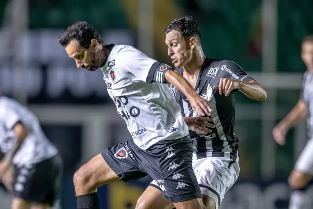 Botafogo-PB x Floresta-CE - Onde assistir, horário e escalações! (Foto: Léo Piva/Botafogo-PB)
