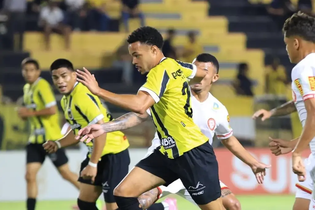 Volta Redonda-RJ 3 x 2 Tombense-MG - Vitória importante do Voltaço!