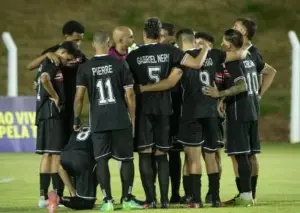 Veja como foi o primeiro jogo profissional da história do Riopretano