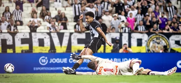 Ceará 3 x 3 Vila Nova - Empate movimentado mantém Tigre na liderança isolada