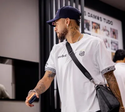 Neymar leva o 3º amarelo e desfalca o Santos contra o Flamengo