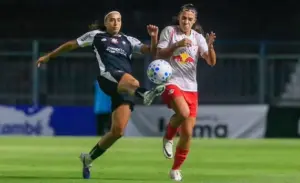 BRASILEIRÃO FEMININO: Corinthians goleia Red Bull Bragantino e assume a liderança