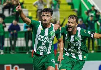 Chapecoense 2 x 1 Avaí - Chape entra no G2 e mantém Leão sem vencer na Copa Sul-Sudeste