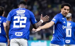 Cruzeiro 2 x 1 Red Bull Bragantino - Raposa vira e fica perto de deixar o Z4 do Brasileiro