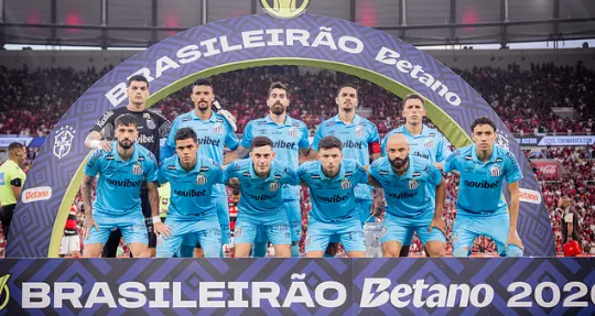 Trio brasileiro estreia na sul americana