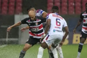 SÉRIE C: Sob chuva e paralisia, Santa Cruz estreia com vitória