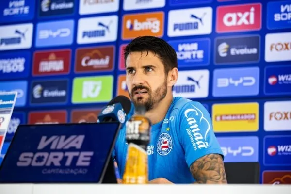 De volta ao Bahia, Everaldo celebra boa fase e minimiza disputa no ataque (Foto: Letícia Martins/EC Bahia)