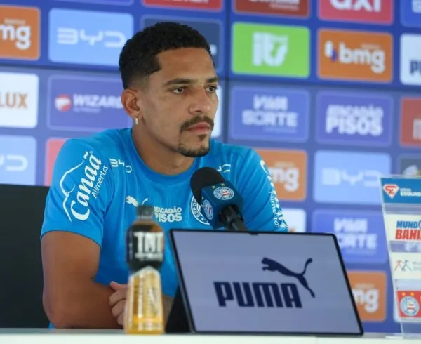 Disputando titularidade no Bahia, Gilberto destaca "naturalidade" ( Foto: Catarina Brandão/ECB)