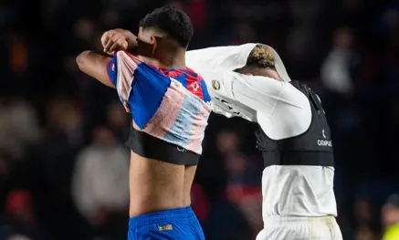 ZHBR01B2 Neymar EzequielHerrera