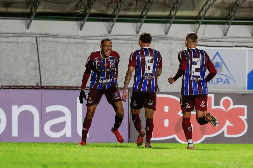 Caxias supera Volta Redonda Copa Sul-Sudeste