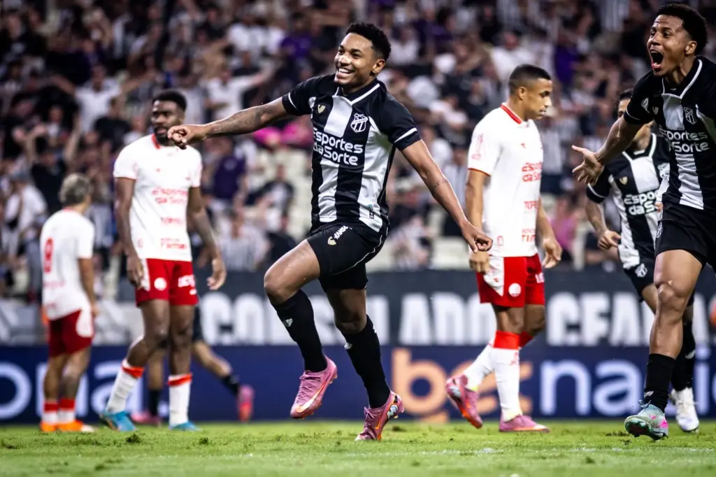 Ceará-CE 1 x 0 Náutico-PE - Vozão segue invicto e vira líder da Série B