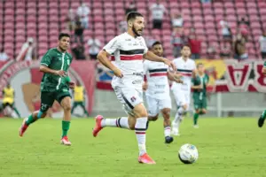 Floresta-CE x Santa Cruz-PE - Onde assistir, horário e escalações