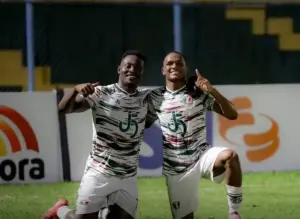 Fluminense-PI 2 x 0 Piauí - Vaqueiro vence a primeira na Copa do Nordeste