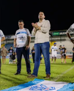 Raphael Leal exalta elenco e chega ao segundo acesso à A-2