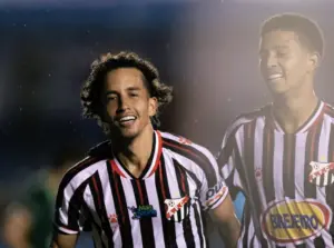 Anápolis-GO 2 x 0 Porto Vitória-ES - Galo da Comarca bate Verdão e entra no G-2