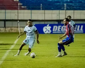Itabaiana-SE 3 x 3 Botafogo-PB - Empate eletrizante e ruim a ambos na Copa do Nordeste