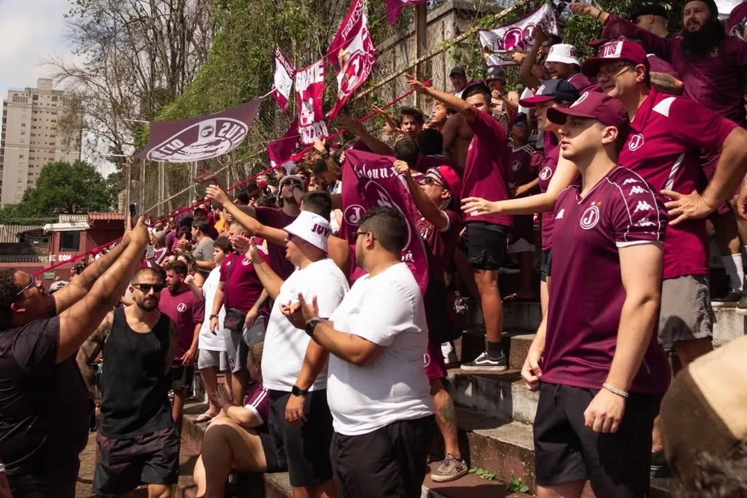 Juventus garante acesso à Série A1 após quase 20 anos (Foto: @Caioantesdogol)