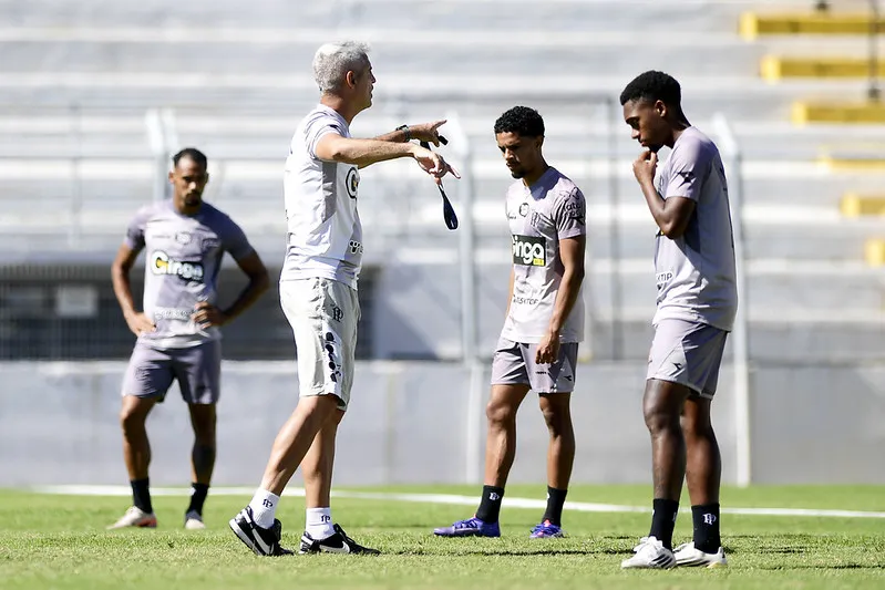 luta pelo topo e z4 abrem 5 rodada serie b