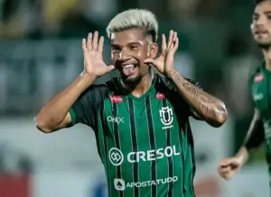 Maringá 3 x 2 Ferroviária - Dogão late alto na estreia da Série C