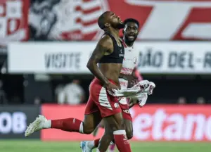 Athletic-MG 0 x 1 Náutico-PE - Timbu volta a vencer e se afasta do Z-4 da Série B