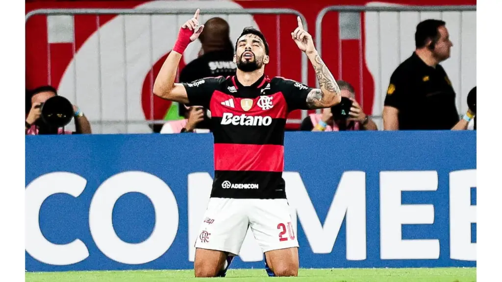 Exame descarta lesão grave e flamenguista Lucas Paquetá continua sonhando com Copa