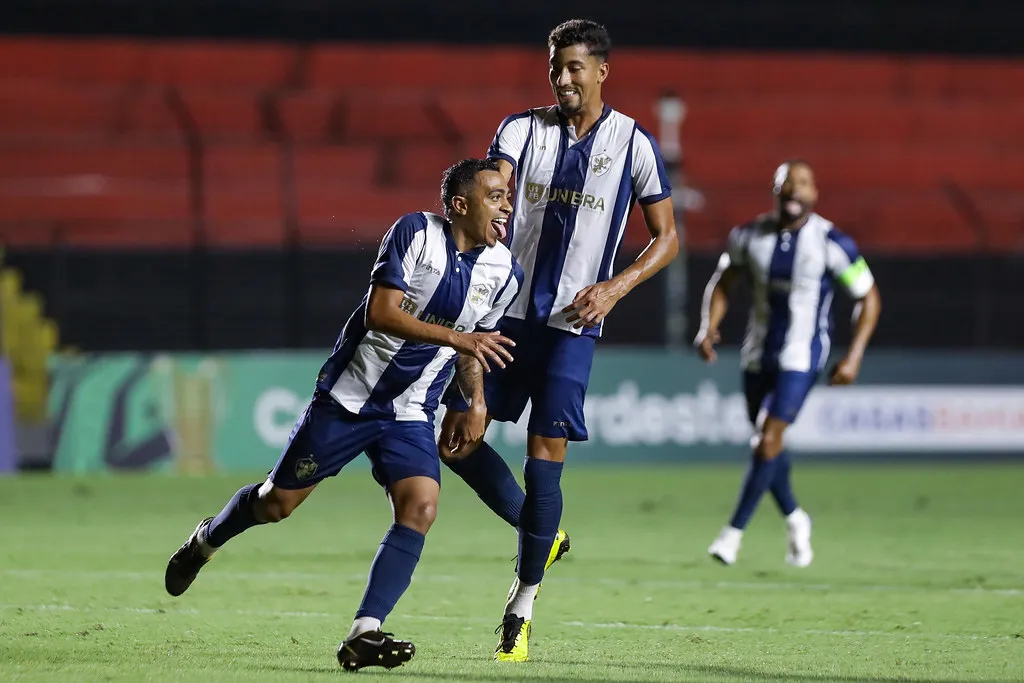 Retrô bate América-RN Copa do Nordeste