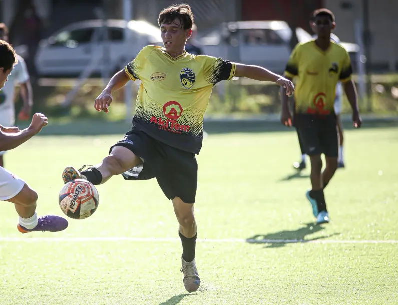 SC Paulinense estreia na base em grande fase contra Guarani