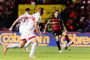 Sport 1 x 2 CRB - Galo quebra invencibilidade do Leão na Série B
