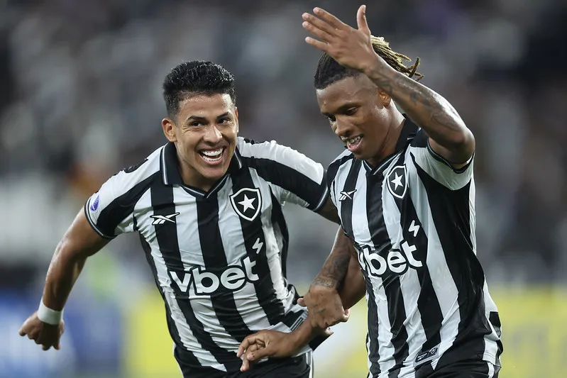 Botafogo bate Racing Sul Americana