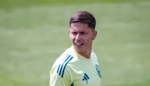 Cruzeiro mira atacante uruguaio cotado para Copa do Mundo