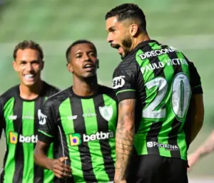 América-MG 3 x 2 Cianorte-PR - Coelho se despede da Cop Sul-Sudeste com vitória