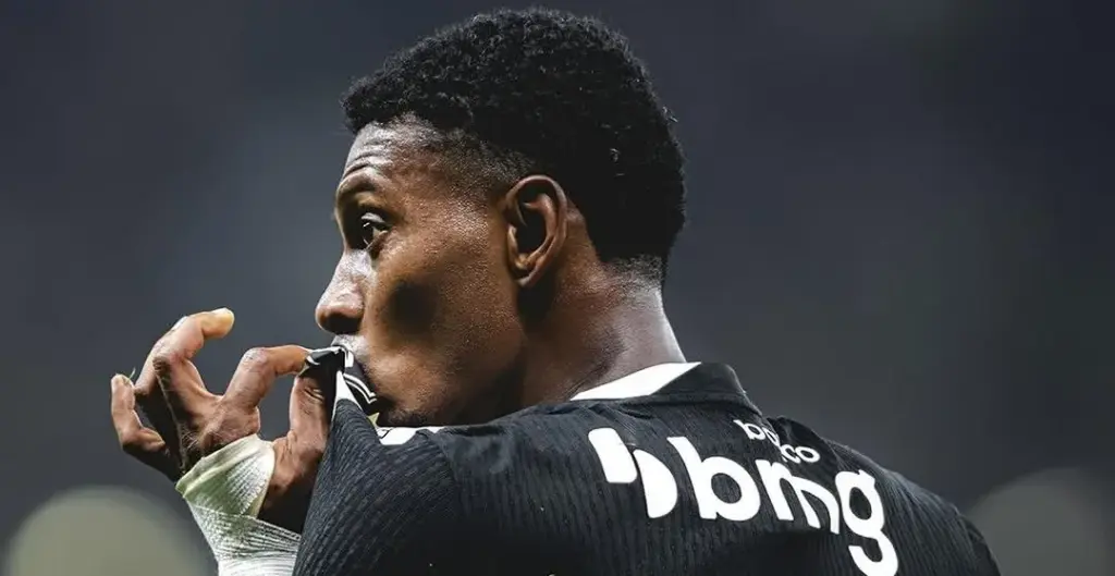 Atacante do Atlético-MG vive grande fase e se firma como titular