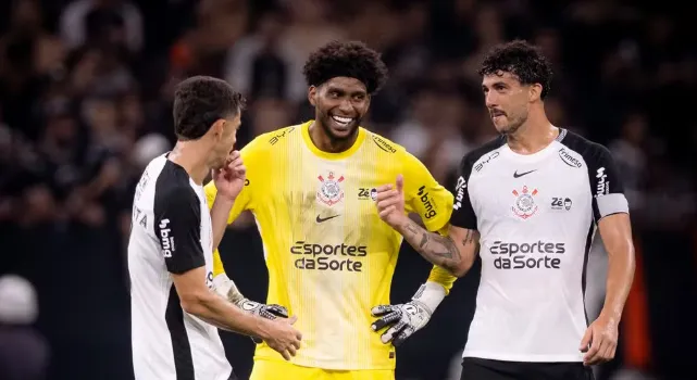 Corinthians tera retornos contra o Penarol