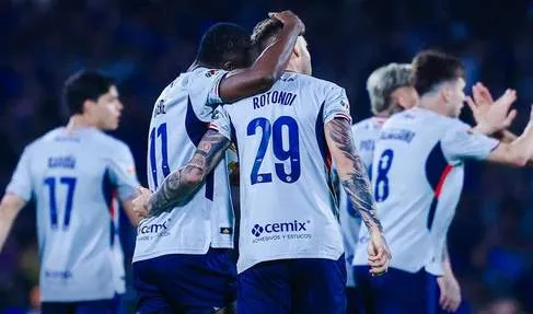 Cruz Azul vira sobre o Pumas e leva título mexicano de 2026