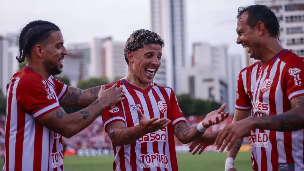 Náutico x Cuiabá: Timbu defende vice-liderança e liga alerta para clássico (Foto: Rafael Vieira/CNC)