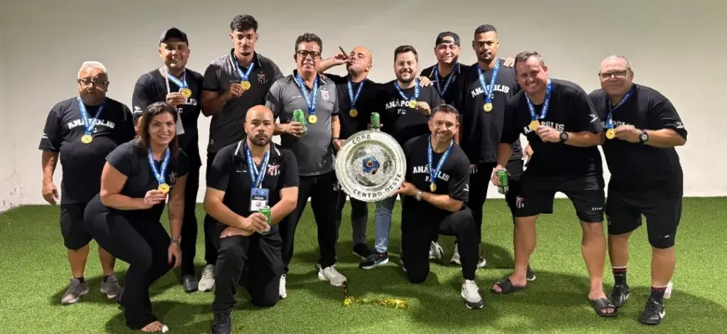 Evaristo Piza conquista título inédito e entra para a história do Anápolis 2 EVARISTO PIZA 3