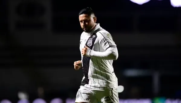Elvis desabafa em derrota da ponte preta
