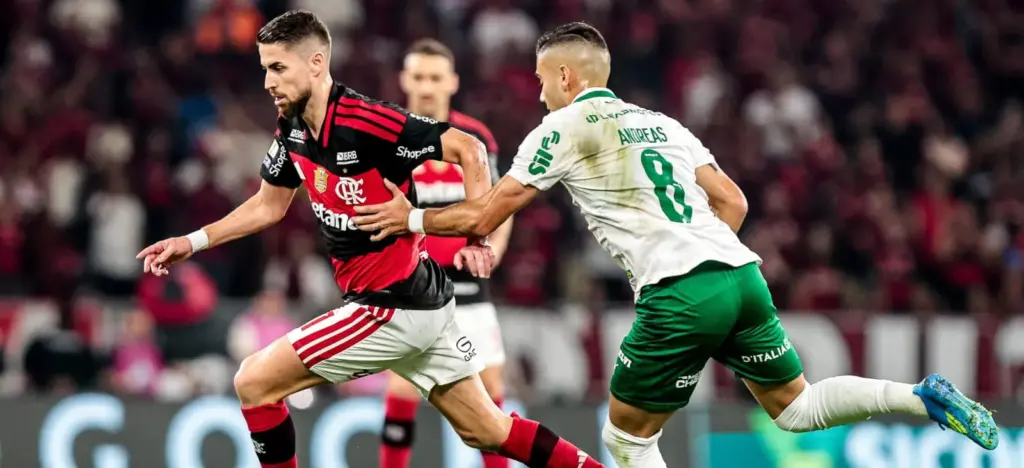 Flamengo detona arbitragem após lesão de Jorginho contra o Palmeiras