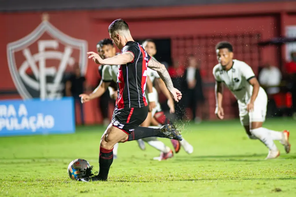 COPA DO NORDESTE: Rubro-negros em vantagem
