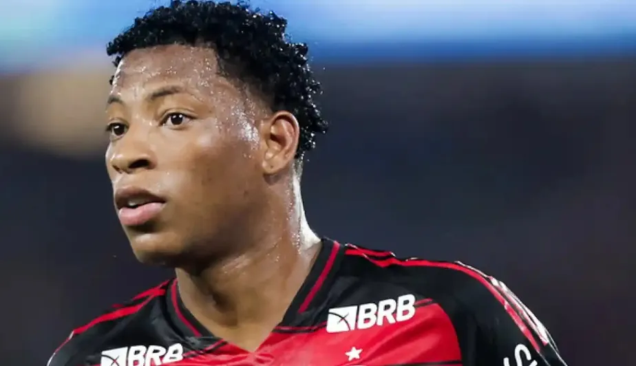 Flamengo tem Plata como principal desfalque contra o Vitória